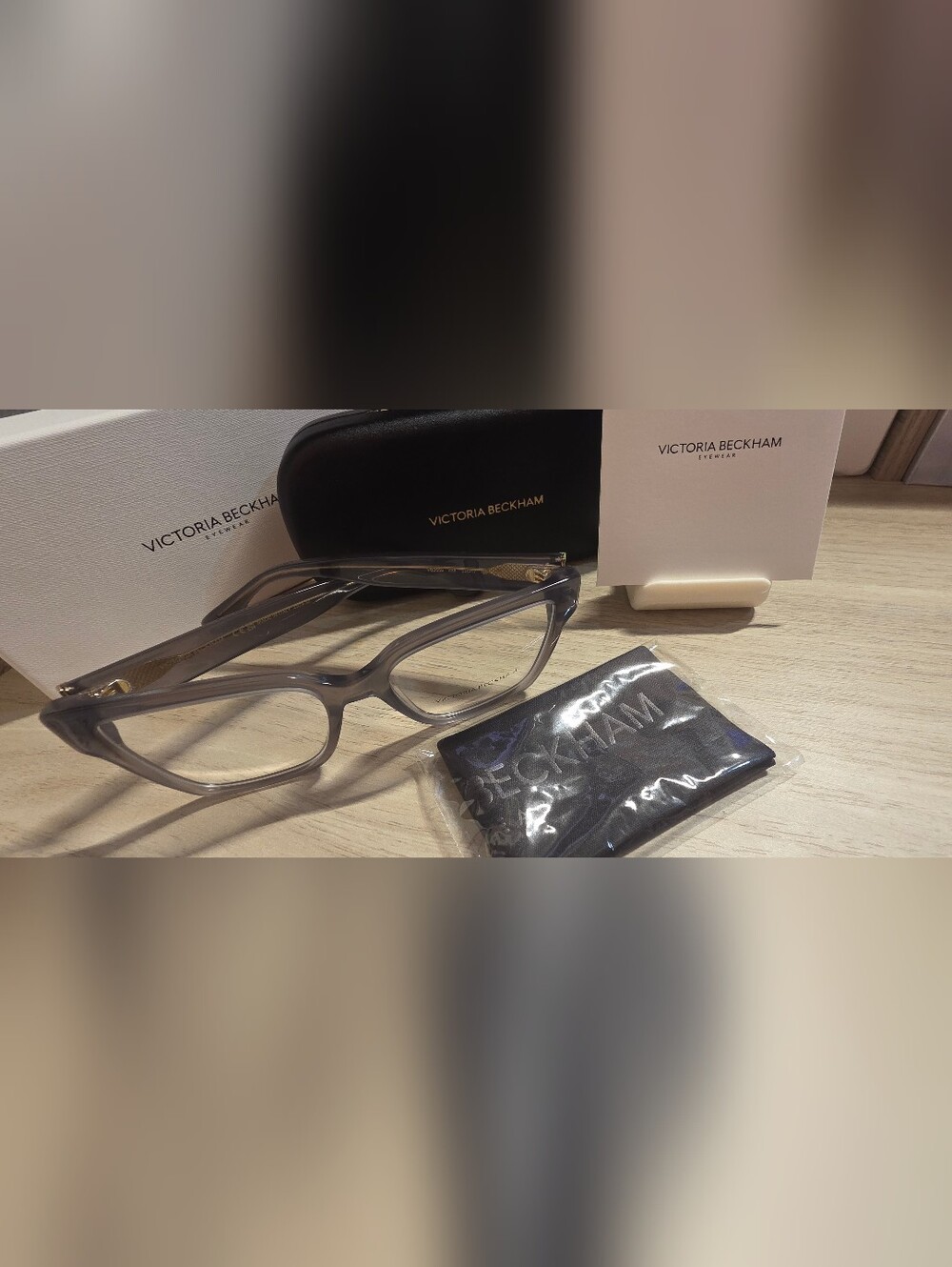 BNIB Victoria Beckham Eyewear - Picture 2 of 9